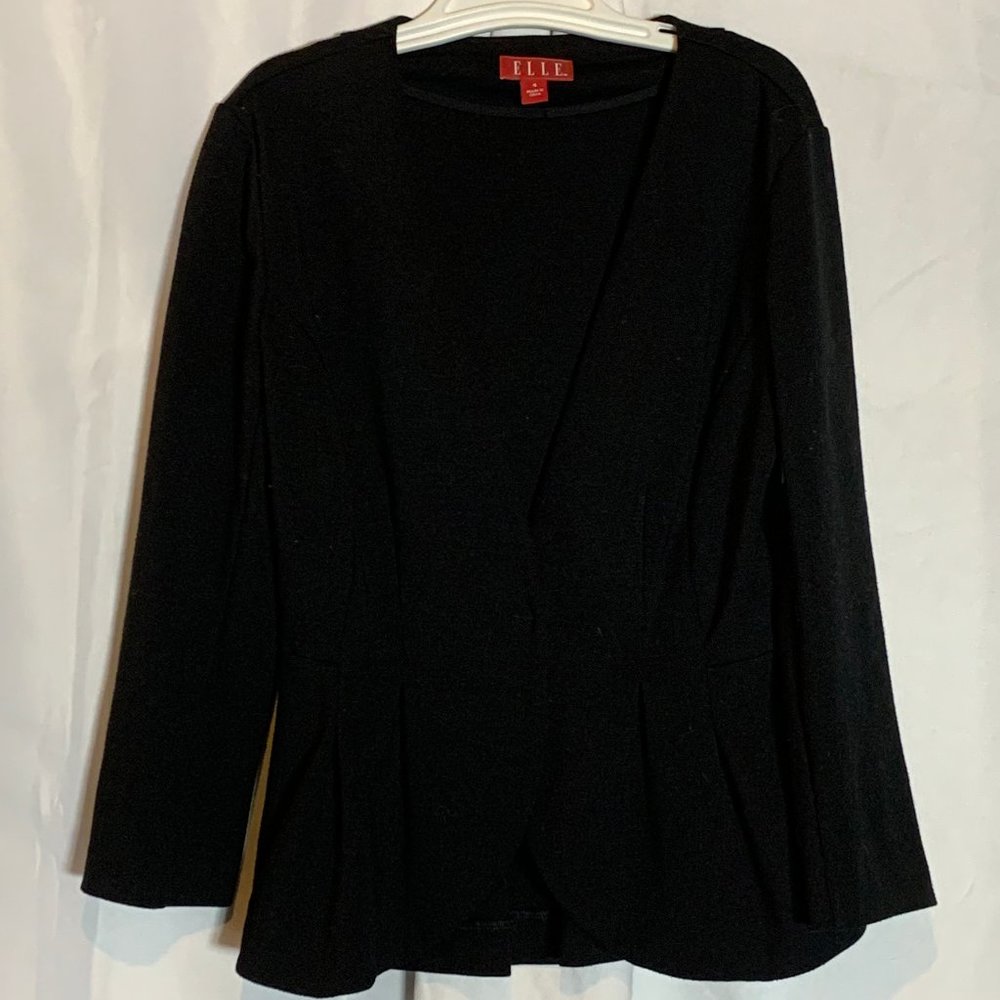 Elle Size 4 Well worn Suit top/blazer